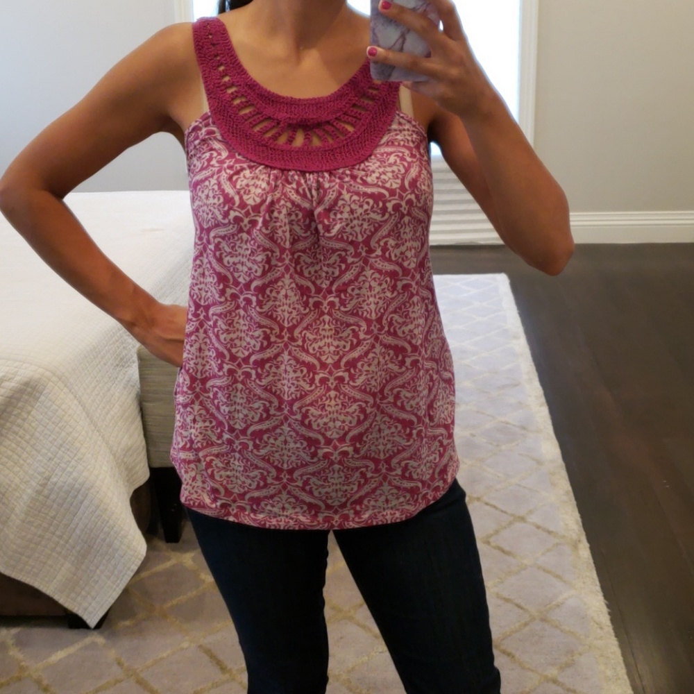 Women's brand new burgundy top by Forever 21